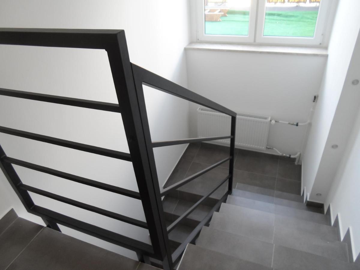 Kwatery Pokoje Mira Poznań Exterior foto